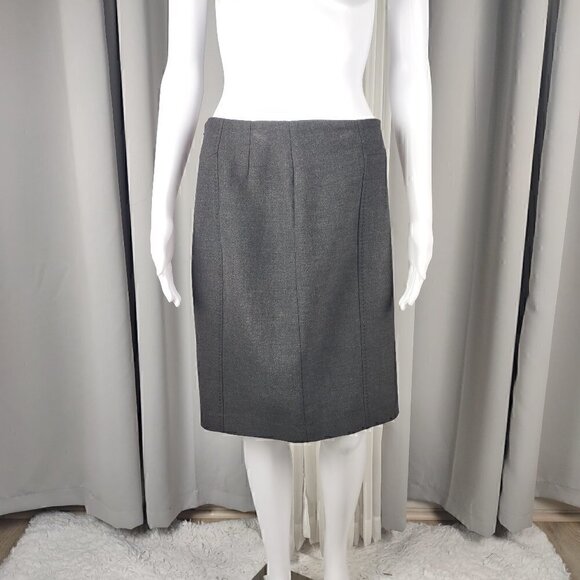 Ann Taylor LOFT Petites Women's Dark Gray To Black Lined Pencil Skirt Size 6P - Picture 1 of 11
